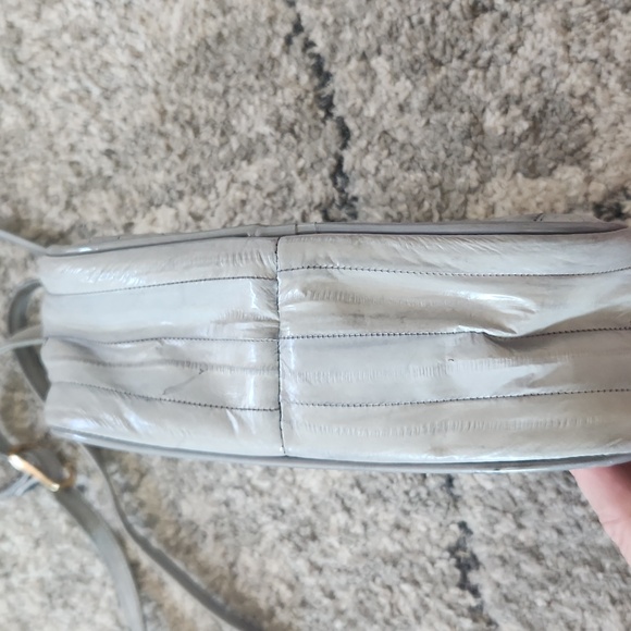 Vintage Gray Quilted Eel Skin Shoulder Bag - Picture 3 of 12